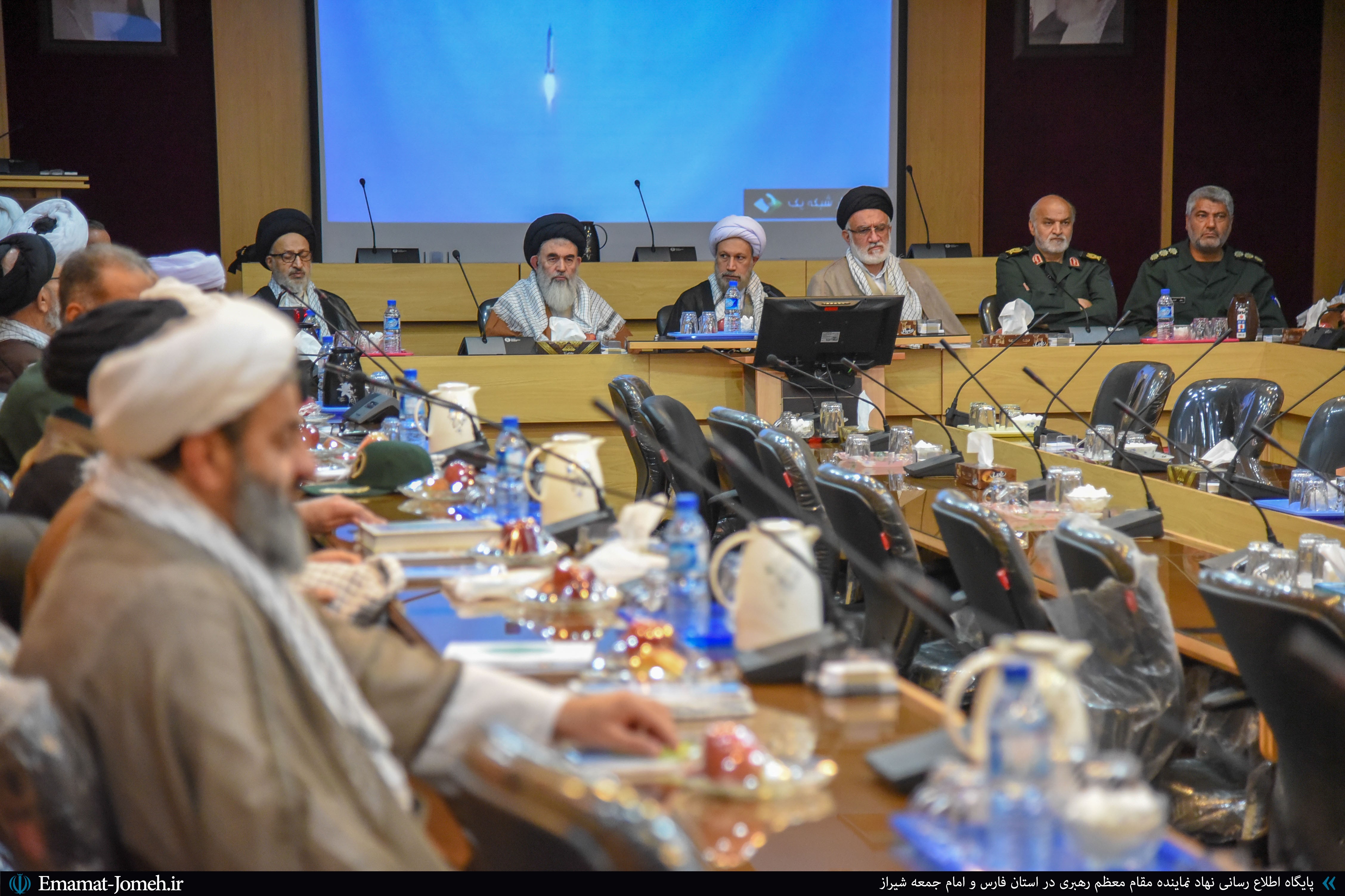 جلسه فوق العاده جامعه روحانیت در سپاه فجر استان فارس