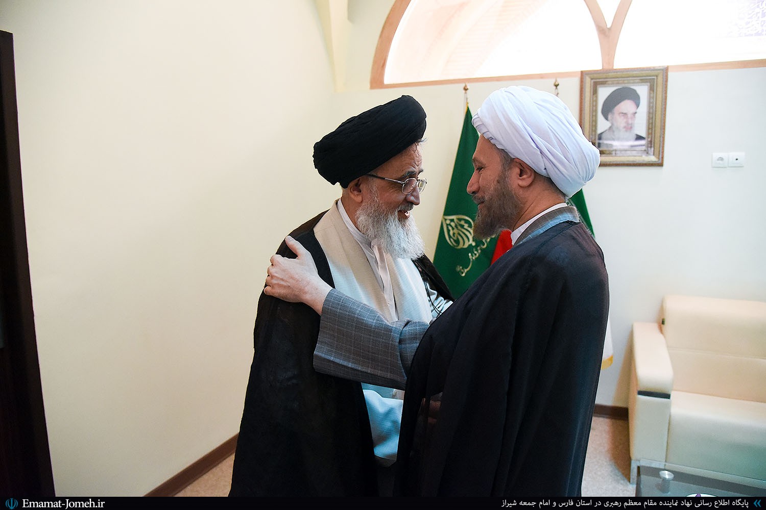 دیدار نماینده مقام معظم رهبری در فارس با آیت الله مدرسی یزدی از فقهای شورای نگهبان