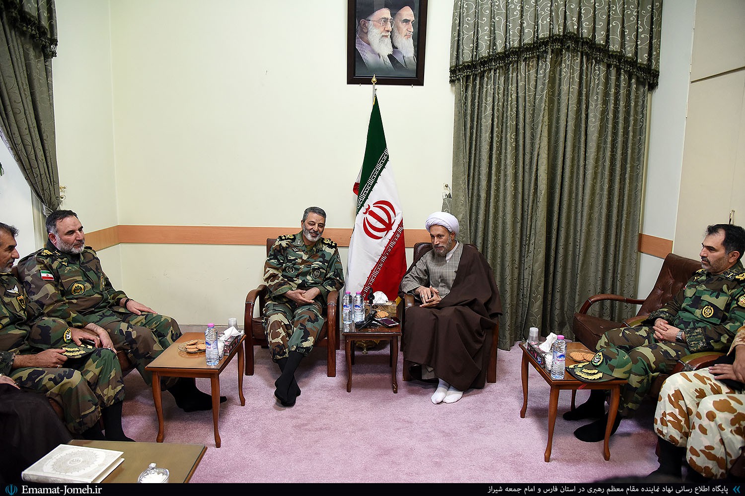 صنایع نظامی در شیراز باید باقی بمانند و تقویت شوند