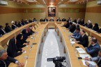 دانش مبنای اقدامات فرهنگی باشد