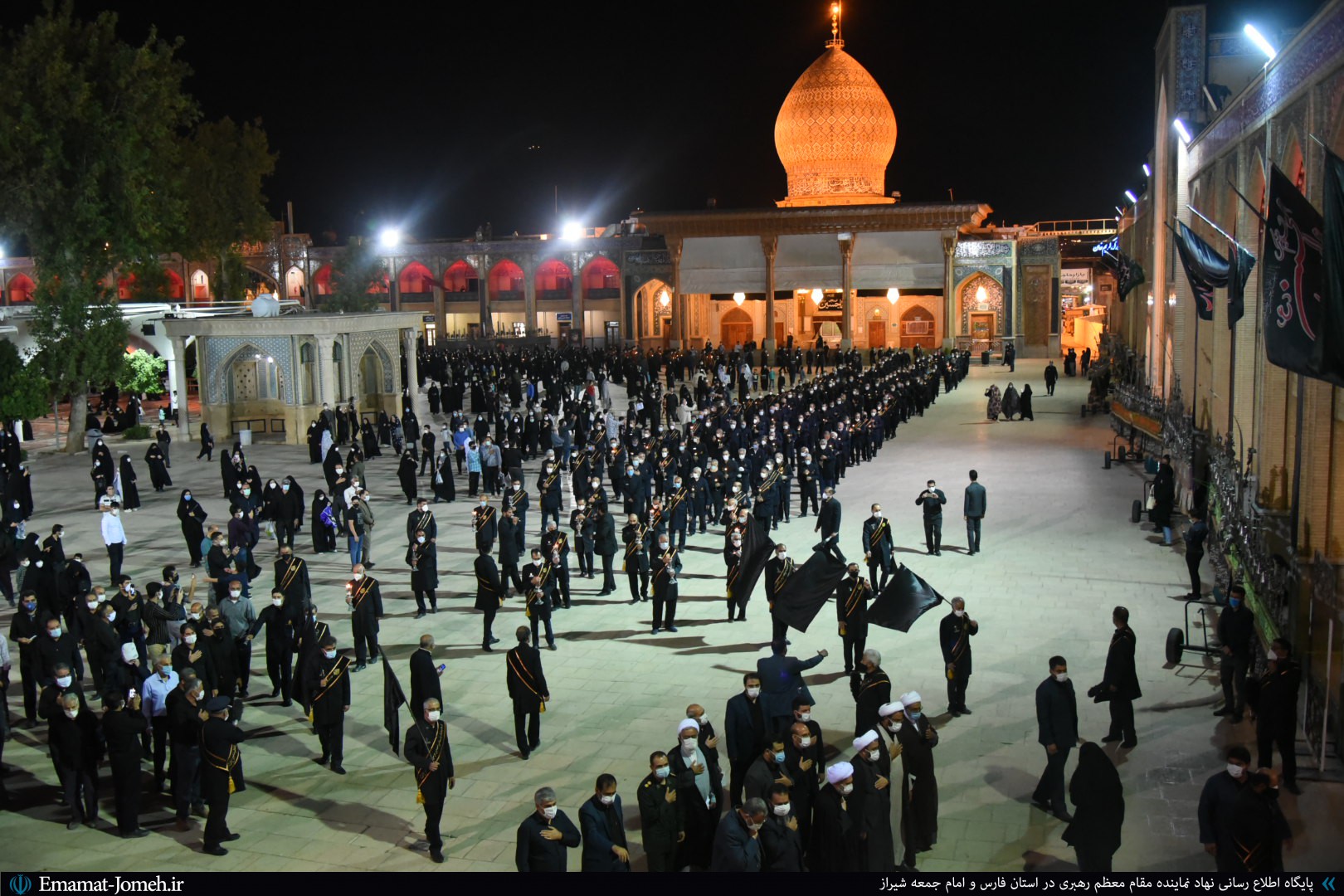 مراسم لاله گردانی شب اربعین حسینی توسط خدام آستان های مقدس احمدی و محمدی و سید علاالدین حسین(ع)