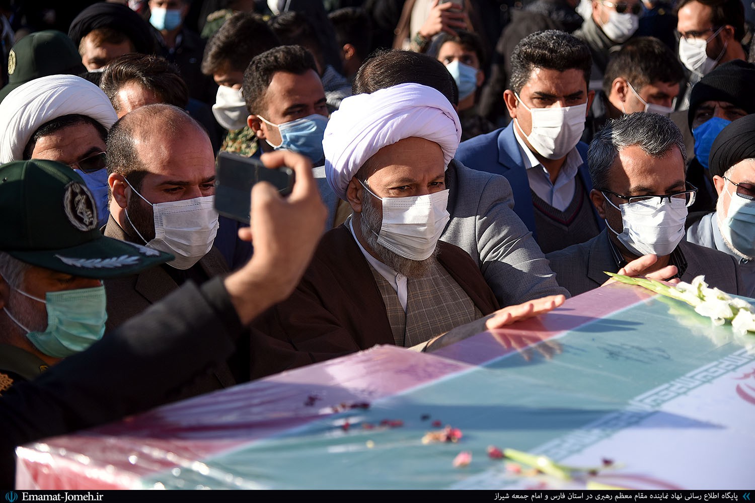 مراسم استقبال از شهدای تازه تفحص شده ۸ سال دفاع مقدس در شیراز