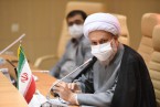 ایجاد نگاه دینی در دانشآموزان مورد توجه باشد