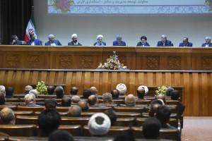 جلسه مشترک شورای فرهنگ عمومی و شورای اداری استان فارس