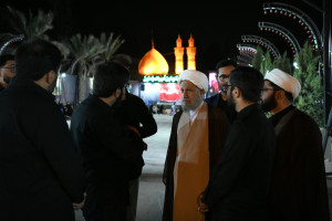 حضور آیت الله دژکام در جمع عزاداران حسینی هیئات مختلف شیراز در شب اول محرم ۱۴۰۴