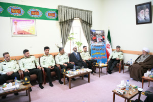 دیدار جمعی از فرماندهان و معاونین فراجا استان فارس با آیت الله دژکام