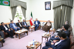 دیدار معاون وزیر آموزش و پرورش با آیت الله دژکام