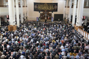 نماز جمعه امروز ۷ آذر ماه ۱۴۰۲ شیراز به امامت آیت الله دژکام