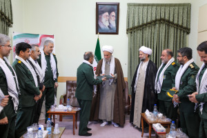 دیدار سردار بوعلی فرمانده سپاه فجر فارس و جمعی از معاونین با آیت الله دژکام