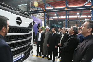 مراسم افتتاح کارخانه تولید خودروهای سنگین برنا خودرو در شیراز