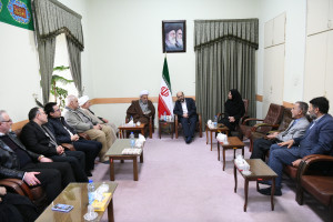 دیدار دکتر امیرخانی رئیس سازمان اسناد و کتابخانه ملی ایران با آیت الله دژکام