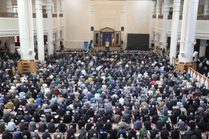 نماز جمعه امروز ۵ دی ماه ۱۴۰۵ شیراز به امامت آیت الله دژکام