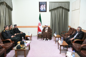 دیدار سردار ملکی فرمانده انتظامی فارس با آیت الله دژکام