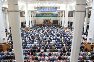 نماز جمعه امروز ۱ اسفند ۱۴۰۴ شیراز به امامت آیت الله دژکام