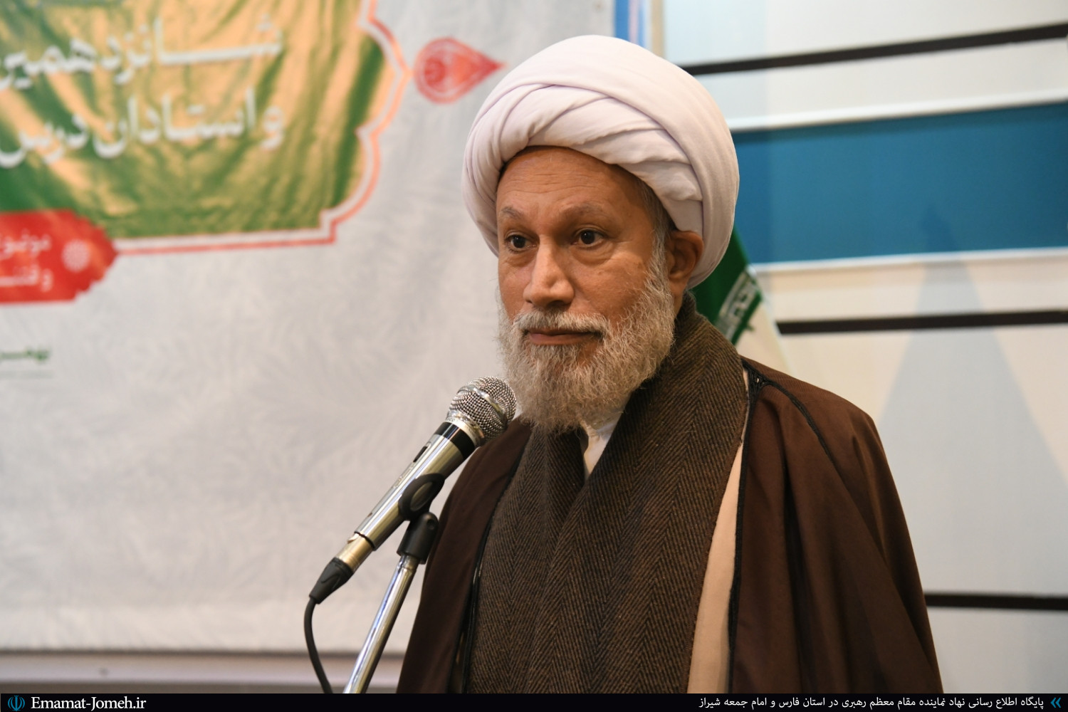 انکار ربوبیت الهی در عرصه سیاست و اجتماع، ظلم به جامعه بشری است