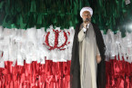 ملت ایران با صبر و شجاعت خود در جهان می‌درخشد