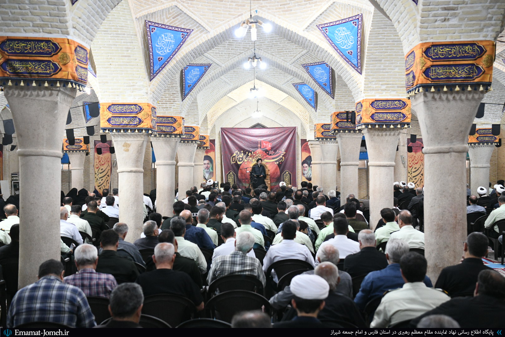 مراسم سوگواری و عزاداری سومین روز محرم ۱۴۰۵ به میزبانی آیت الله دژکام در مسجد شهدای شیراز