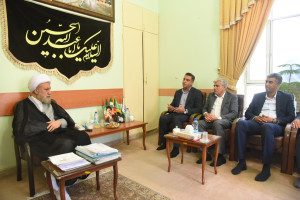 دیدار مسئولین بانک صادرات استان فارس با آیت الله دژکام