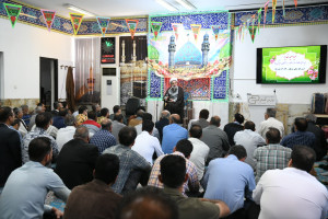 حضور آیت الله دژکام در جمع کارکنان شرکت پارس گستر
