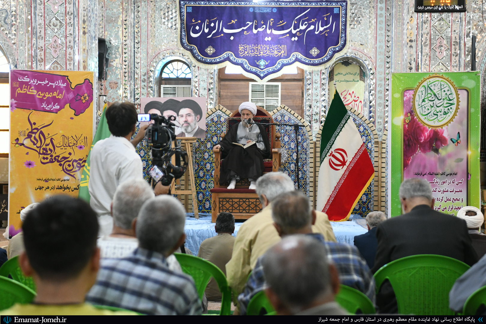 جلسه تفسیر قرآن کریم در حرم مطهر حضرت سید علاءالدین حسین علیه السلام