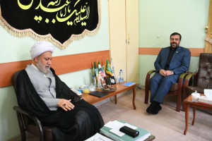 دیدار دکتر امیری استاندار فارس با آیت الله دژکام