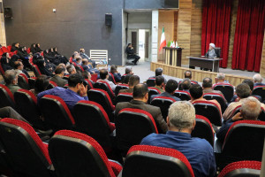 نشست روشنگری جهاد تبیین ویژه کارکنان بنیاد شهید استان فارس