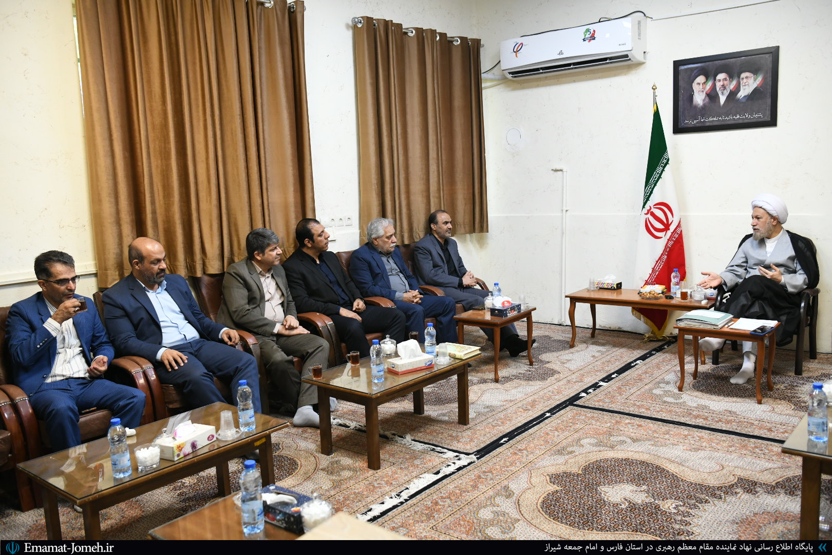 دیدار مسئولین شورای حل اختلاف استان فارس با آیت الله دژکام